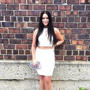 Meet your Posher, Abby